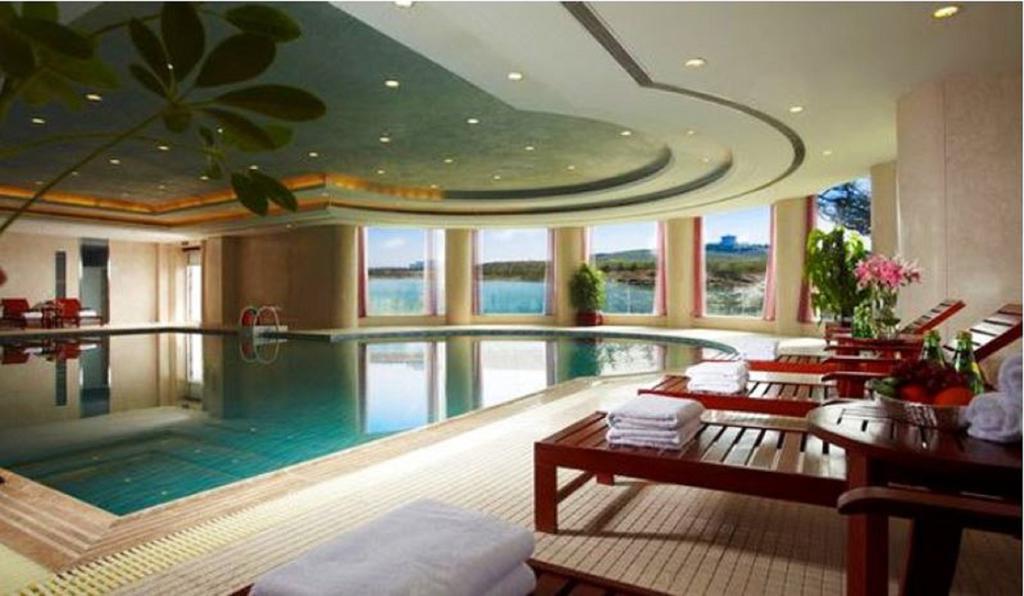 New Century Fengming Resort 枣庄 设施 照片