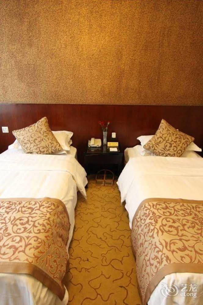 New Century Fengming Resort 枣庄 外观 照片
