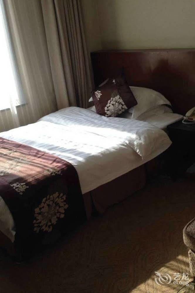 New Century Fengming Resort 枣庄 外观 照片